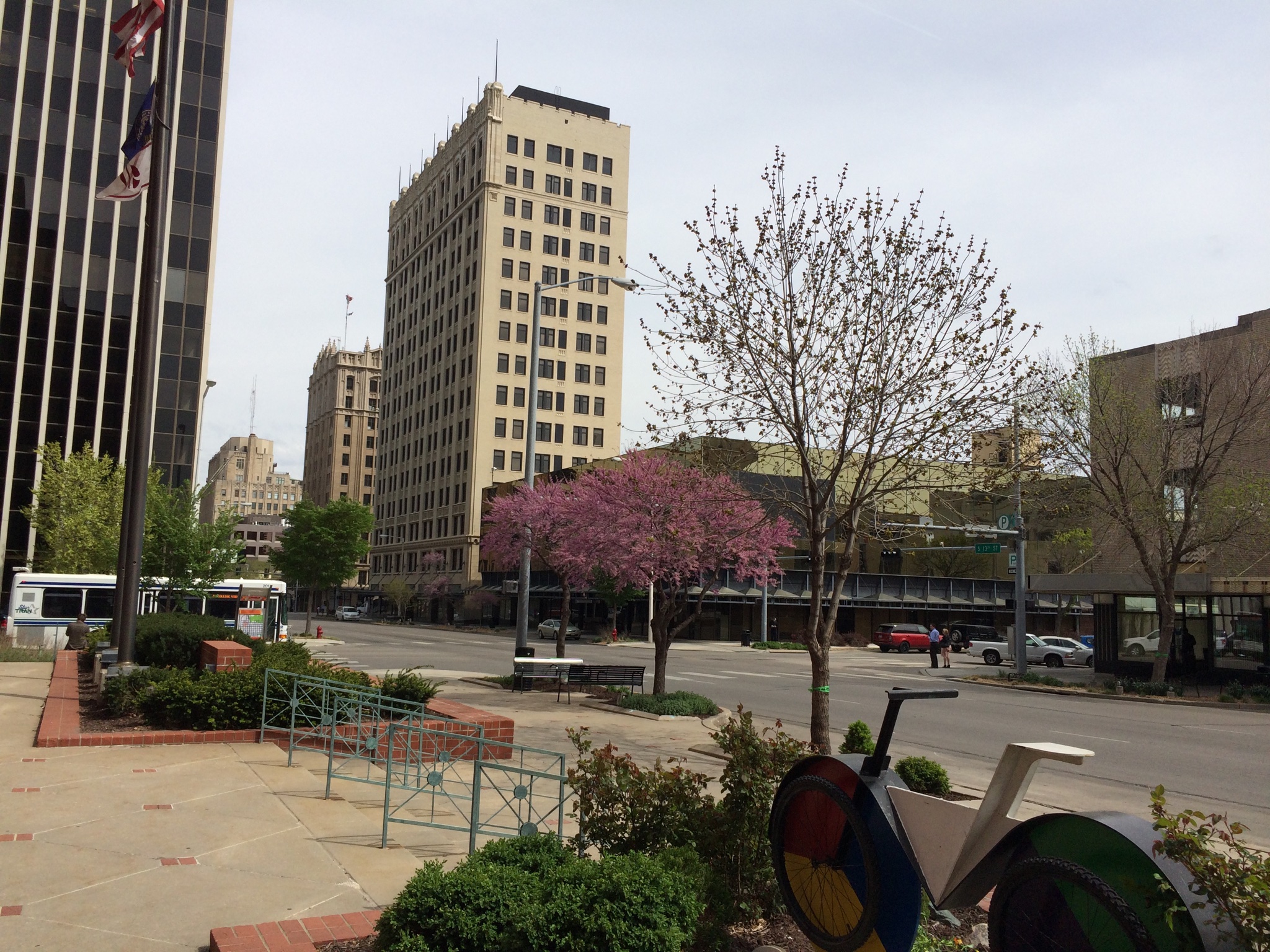 EF3CB590-97D5-469B-A4F8-AD707FAD6636